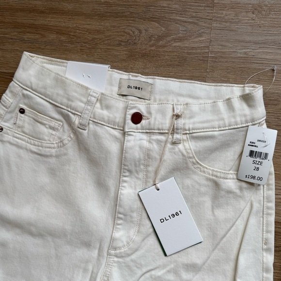 🤍NWT DL1961 Hepburn Wide Leg High Rise Vintage White Jeans - Picture 7 of 11
